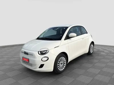 Używany Fiat 500e 42 kW (58 KM) 2025 Biały