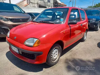 Usata Fiat Seicento S 39 CV (28 kW) 1999 Rosso Utilitaria