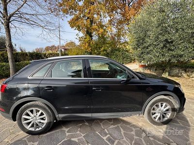 Usata Audi Q3 125 CV (91 kW) 2016 Nero SUV