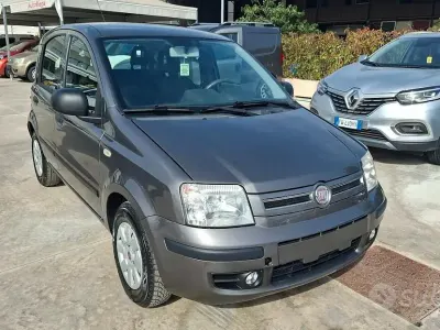 Usata Fiat Panda 69 CV (50 kW) 2011 Grigio Utilitaria