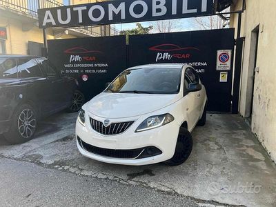 Usata Lancia Ypsilon S 69 CV (50 kW) 2022 Bianco Utilitaria