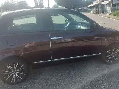 Usata Lancia Ypsilon 60 CV (44 kW) 2011 Utilitaria