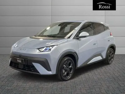 Nuova BYD Dolphin Surf Comfort 60 kW (82 CV) 2026 Ice blue Utilitaria