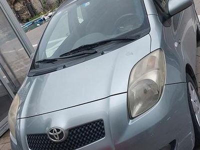 Usata Toyota Yaris 2006 Grigio Utilitaria