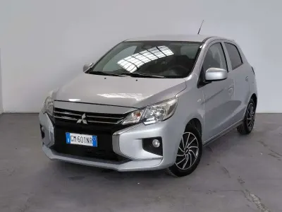 Usata Mitsubishi Space Star Intense 71 CV (52 kW) 2023 Argento Utilitaria