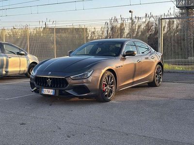 Usata Maserati Ghibli 330 CV (242 kW) 2020 Grigio Berlina