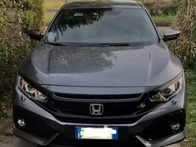 Usata Honda Civic Elegance 120 CV (88 kW) 2019 Grigio Berlina