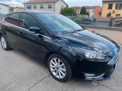 usata Ford Focus 2018 65000 km