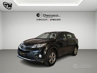 Usata Toyota RAV4 124 CV (91 kW) 2015 Nero SUV