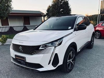 Usata Peugeot 3008 GT 131 CV (96 kW) 2022 Perlato SUV