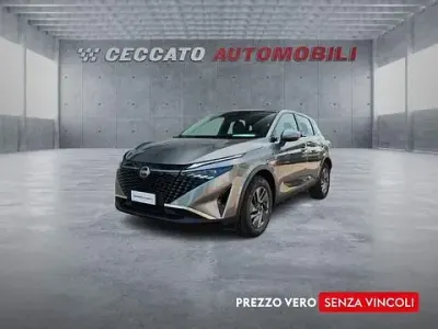 Usata Nissan Qashqai Acenta 140 CV (102 kW) 2025 Grigio SUV