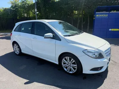 Usata Mercedes B180 Executive 109 CV (80 kW) 2013 Bianco Monovolume
