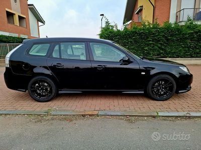 Usata Saab 9-3 Vector 150 CV (110 kW) 2010 Nero Station wagon