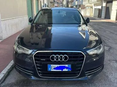 Usata Audi A6 245 CV (180 kW) 2014 Blu/azzurro Station wagon
