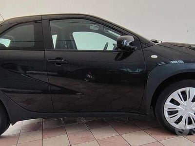 Usata Toyota Aygo X Trend 72 CV (52 kW) 2024 Nero SUV
