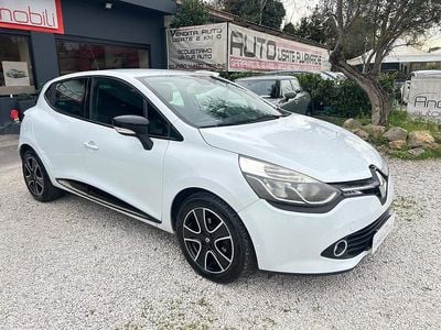 Usata Renault Clio IV 75 CV (55 kW) 2013 Bianco Berlina