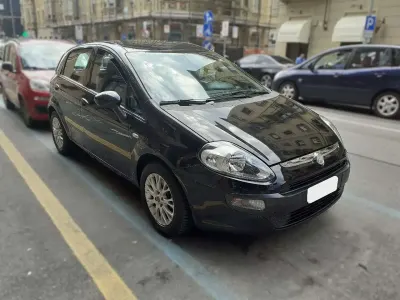 Usata Fiat Punto Evo Emotion 95 CV (69 kW) 2011 Nero Utilitaria