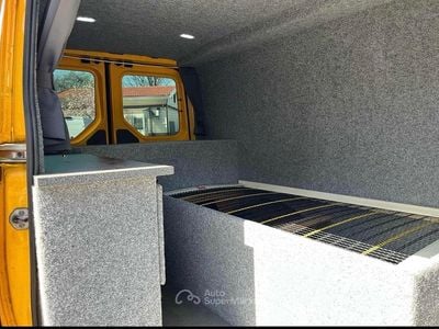 Usata VW Crafter Business+ 177 CV (130 kW) 2020 Giallo Furgone