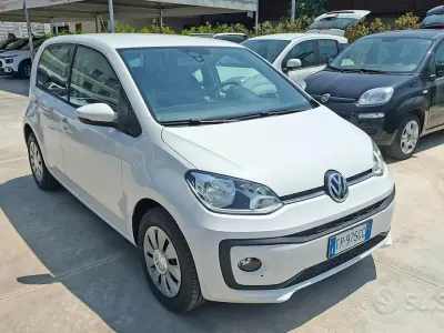 Usata VW up! Move 75 CV (55 kW) 2018 Bianco Utilitaria