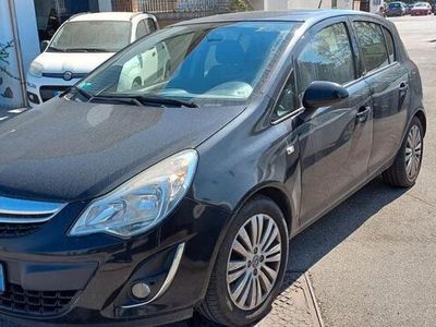 usata Opel Corsa 1.2 5 porte Club