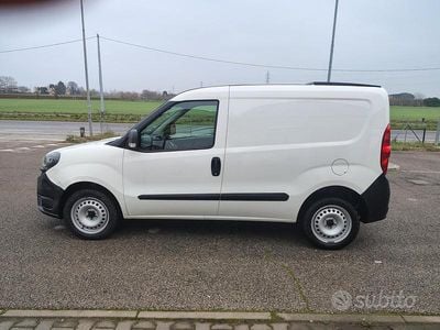 Usata Fiat Doblò Business 120 CV (88 kW) 2020 Bianco