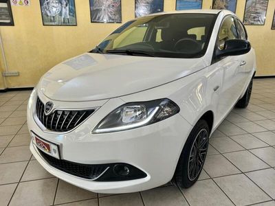 usata Lancia Ypsilon 1.0 FireFly 5 porte S&S Hybryd Gold