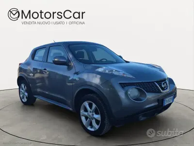 Usata Nissan Juke Tekna 110 CV (80 kW) 2013 Grigio SUV