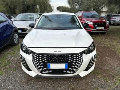 Usata Peugeot 208 Allure 110 CV (80 kW) 2025 Bianco Utilitaria