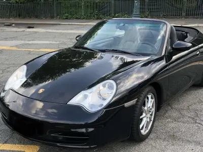 Usata Porsche 911 Carrera 4 Cabriolet 320 CV (235 kW) 2002 Cabrio