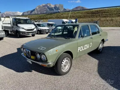 Usata Alfa Romeo Alfetta 109 CV (80 kW) 1970 Verde Berlina