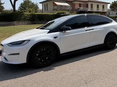 Usata Tesla Model X 356 kW (485 CV) 2023 SUV