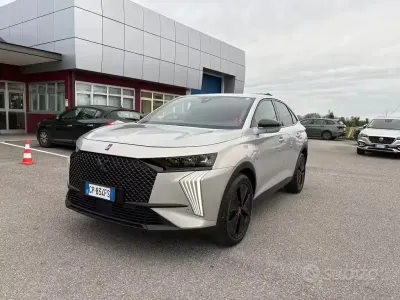 Usata DS Automobiles DS7 Crossback Performance 131 CV (96 kW) 2023 Grigio SUV