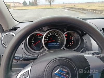 Usata Suzuki Vitara 2010 Grigio SUV