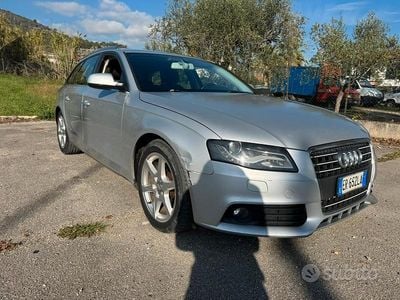 Usado Audi A4 Advanced Plus 143 CV (105 kW) 2011 Familiar