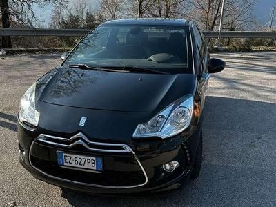 Usata DS Automobiles DS3 Chic 68 CV (50 kW) 2012 Nero Berlina