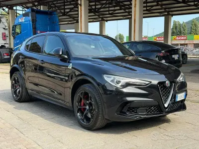 Usata Alfa Romeo Stelvio Quadrifoglio 510 CV (375 kW) 2019 Nero SUV