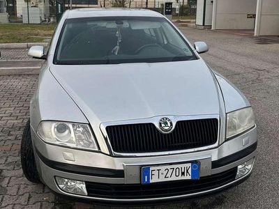 Usata Skoda Octavia 105 CV (77 kW) 2005 Grigio Berlina