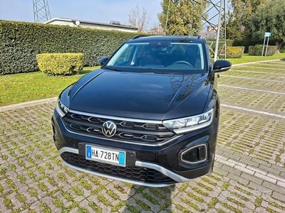 Ny VW T-Roc Edition 116 HK (85 kW) 2025 Svart SUV