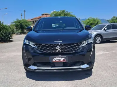 Usata Peugeot 3008 131 CV (96 kW) 2023 Nero SUV