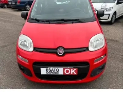 Usata Fiat Panda Easy 80 CV (58 kW) 2019 Rosso Utilitaria