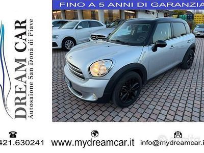 Usata Mini Cooper D Countryman 111 CV (81 kW) 2017 Grigio SUV