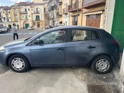 Usata Fiat Bravo Active 120 CV (88 kW) 2007 Blu/azzurro Utilitaria