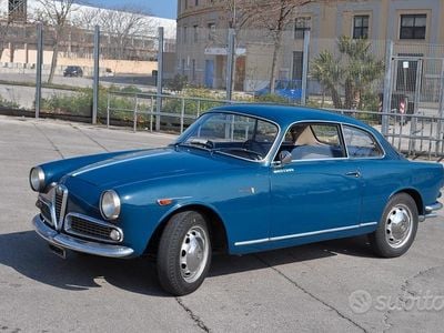 Usata Alfa Romeo Giulietta Sprint 69 CV (50 kW) 1960 Blu Coupé