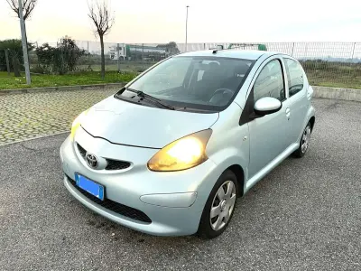Usata Toyota Aygo Sol 68 CV (50 kW) 2006 Other Utilitaria