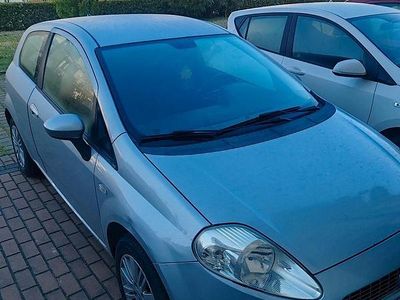 Grigio Usata 2009 Fiat Grande Punto Dynamic Utilitaria | 4800 € (Cara)