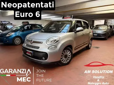 Begagnad Fiat 500L 95 HK (69 kW) 2015 Grå Minibuss