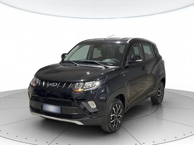 Usata Mahindra KUV100 87 CV (63 kW) 2025 Midnight black SUV