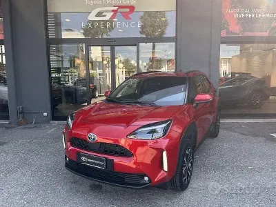 Usata Toyota Yaris Cross Trend 116 CV (85 kW) 2023 Rosso SUV