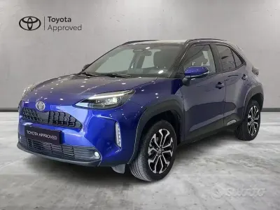 Usata Toyota Yaris Cross Trend 131 CV (96 kW) 2024 Blu SUV