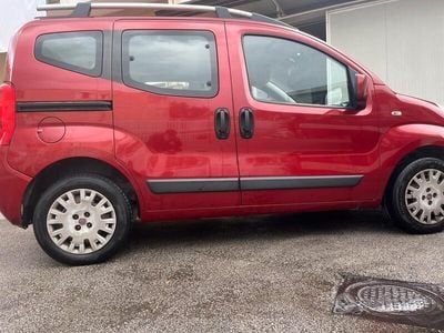 Usata Fiat Qubo Trekking 75 CV (55 kW) 2010 Rosso Monovolume
